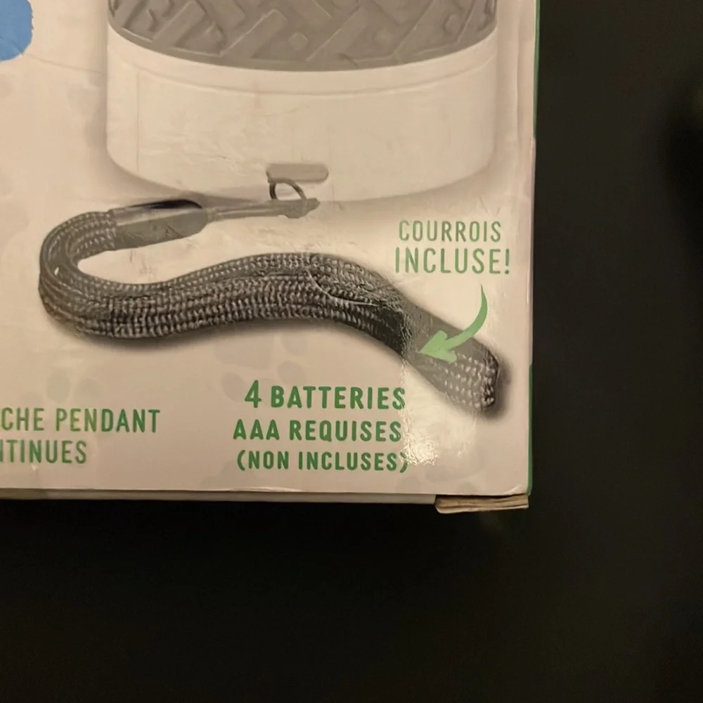 Paw Perfect Pet Trainer w/light